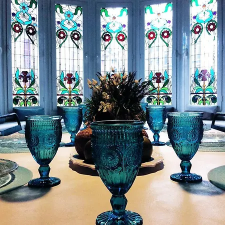 地中海宾馆 旅馆 *